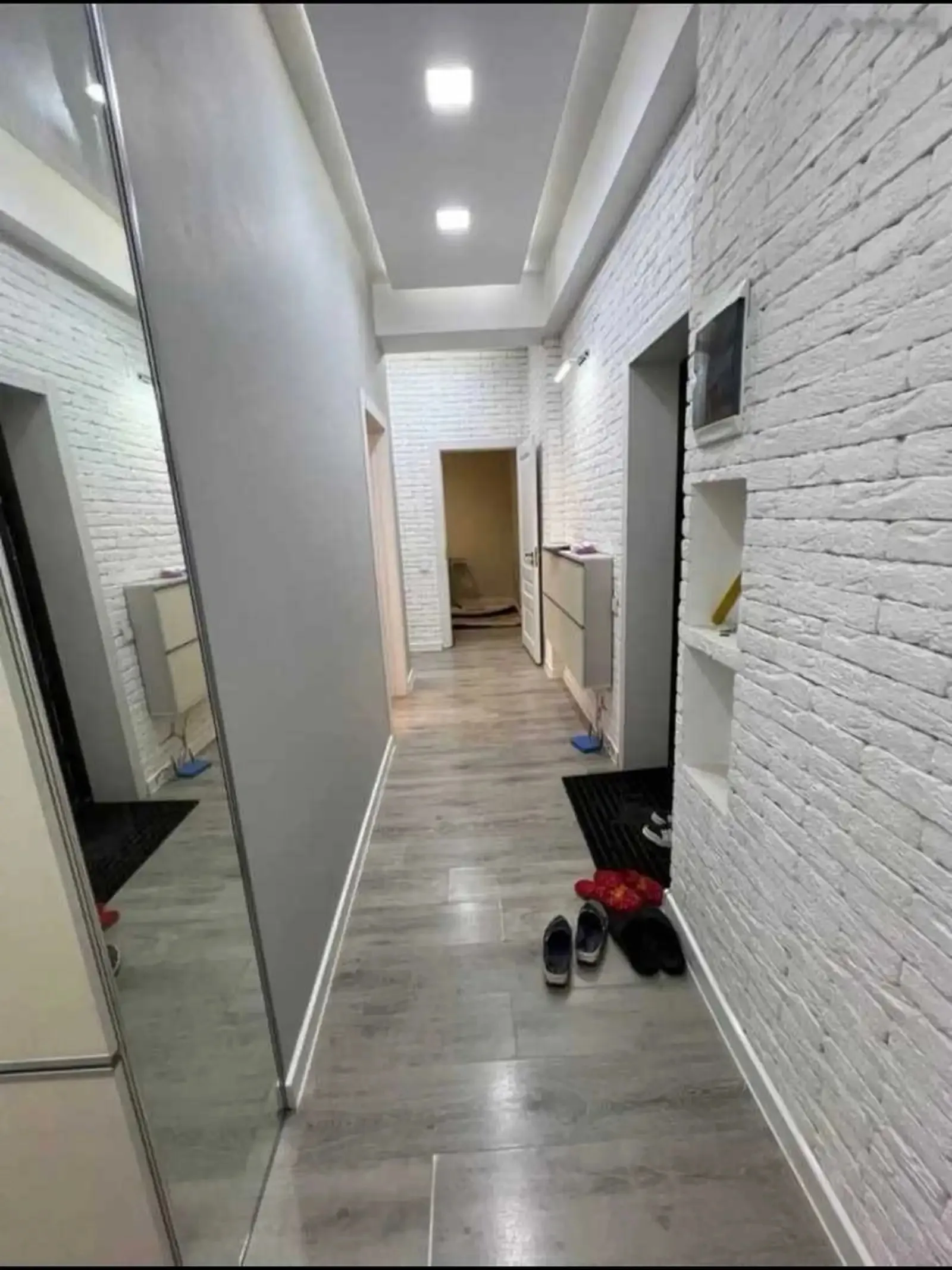 2-комн. квартира, 7 этаж, 70м², гранд отел