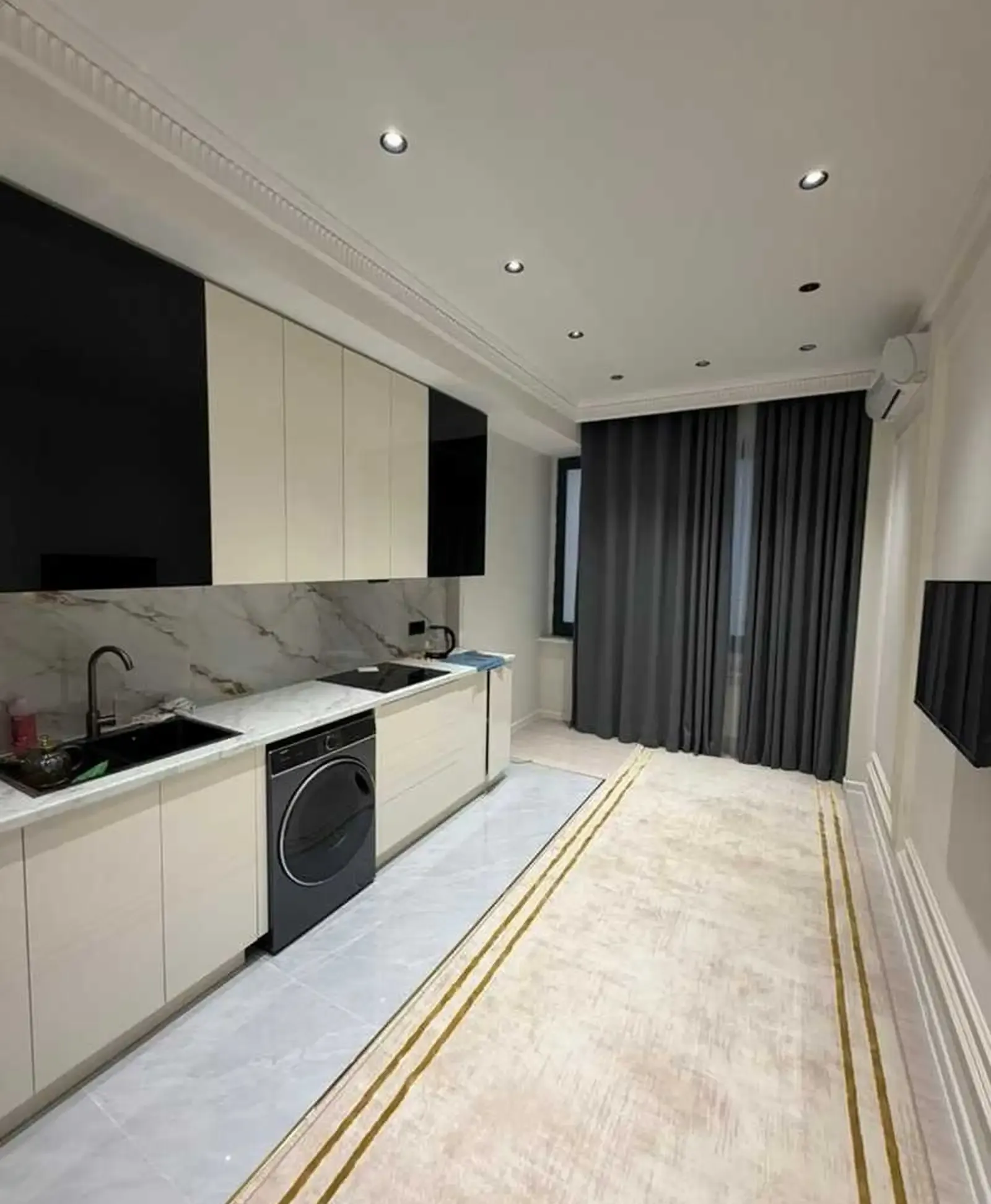 1-комн. квартира, 11 этаж, 56 м², Поликлиника 1