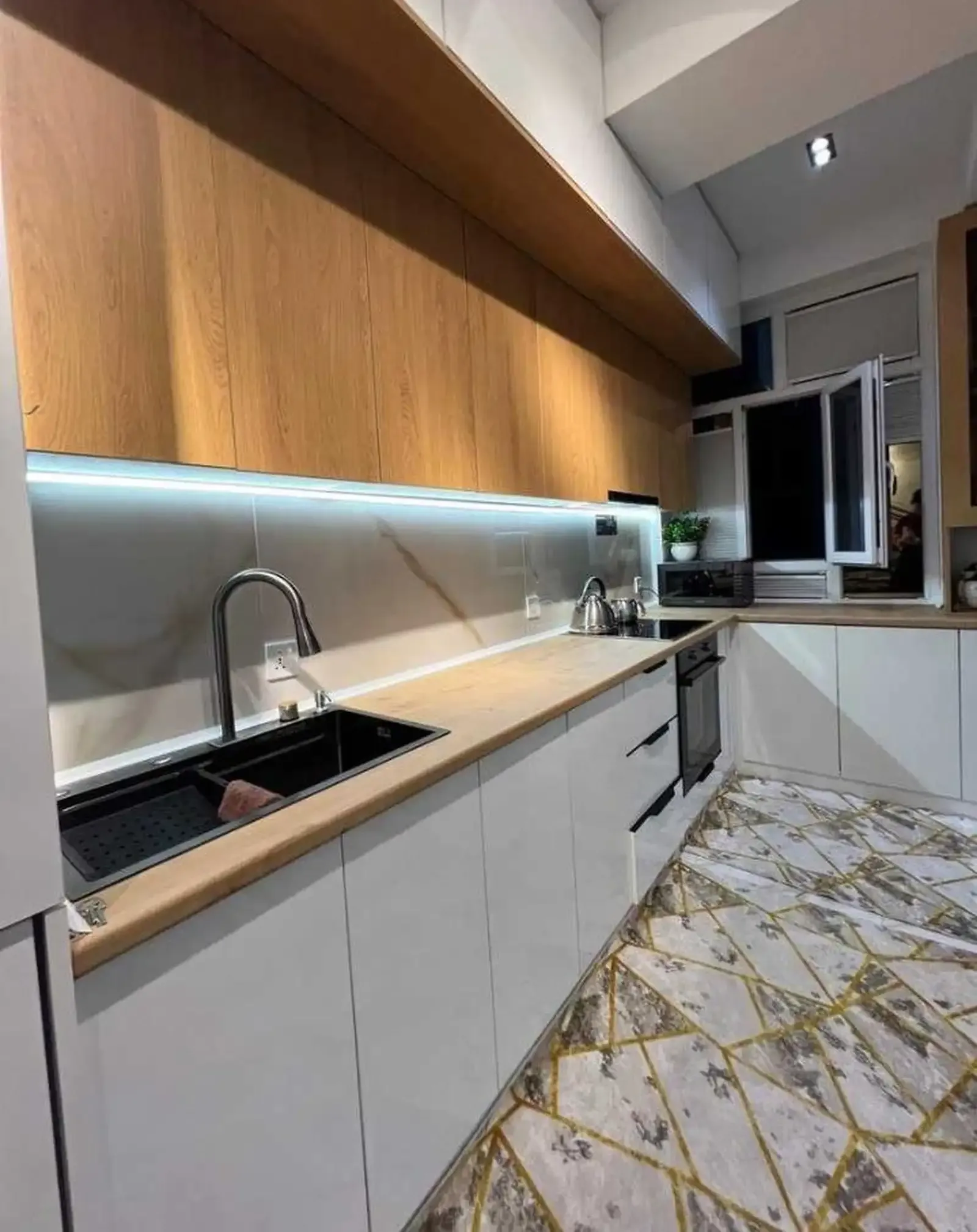 4-комн. квартира, 4 этаж, 120 м², Фирдавси,Неъмат Карабоев