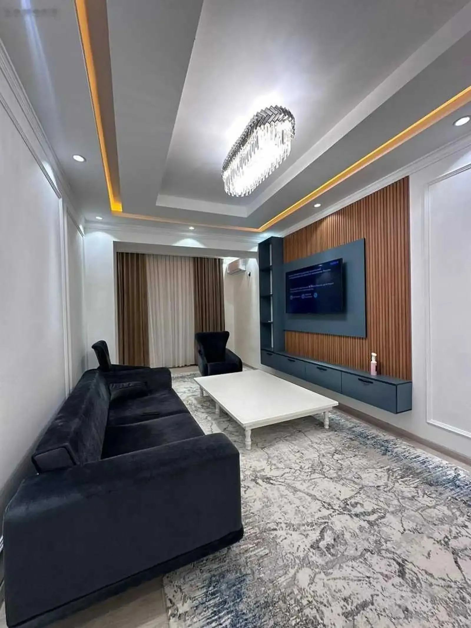 4-комн. квартира, 14 этаж, 148м², ру ба руи гостницаи Hiltonдомхои Bakht Z