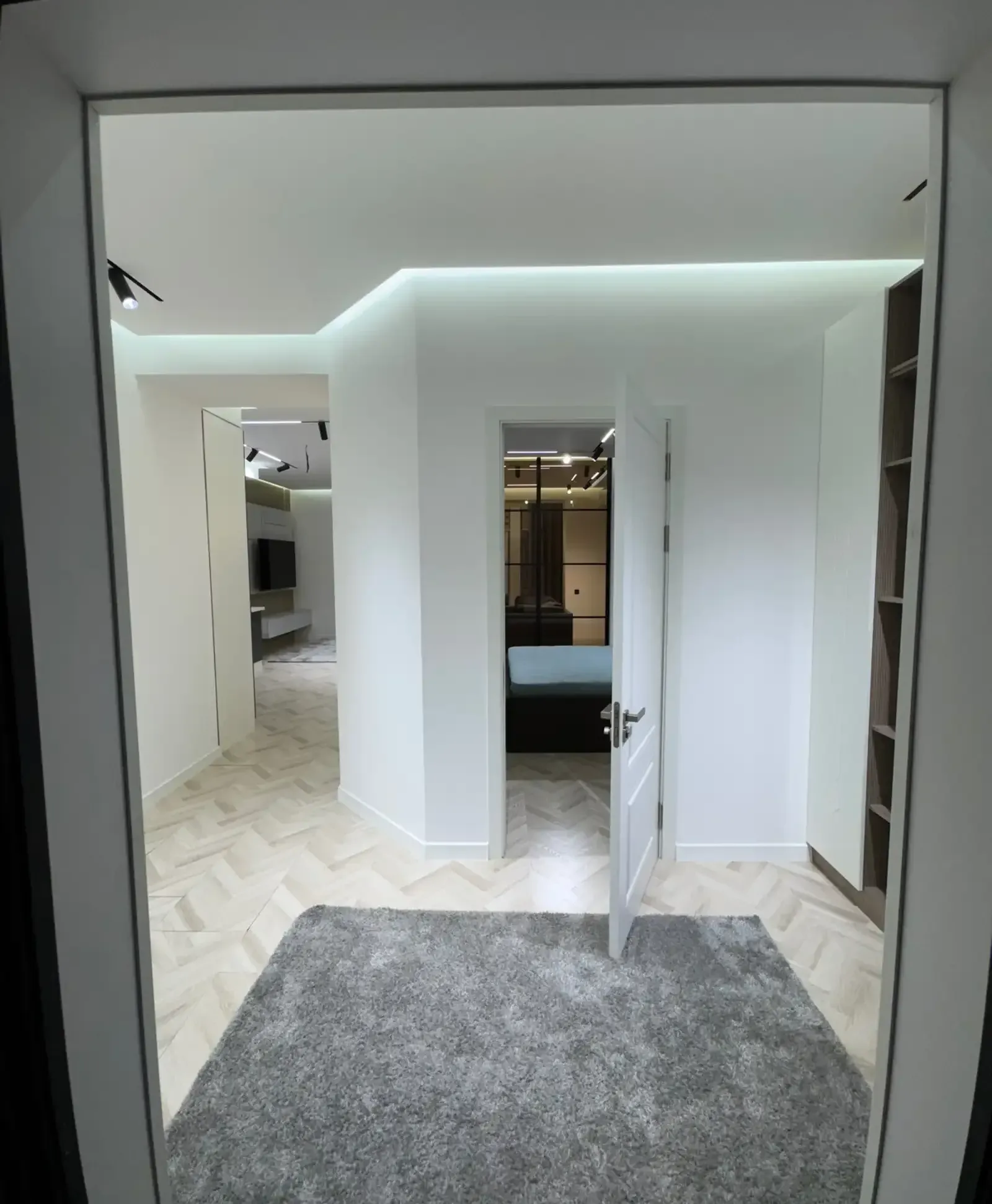 1-комн. квартира, 6 этаж, 67 м², Овир/Грандь Отель