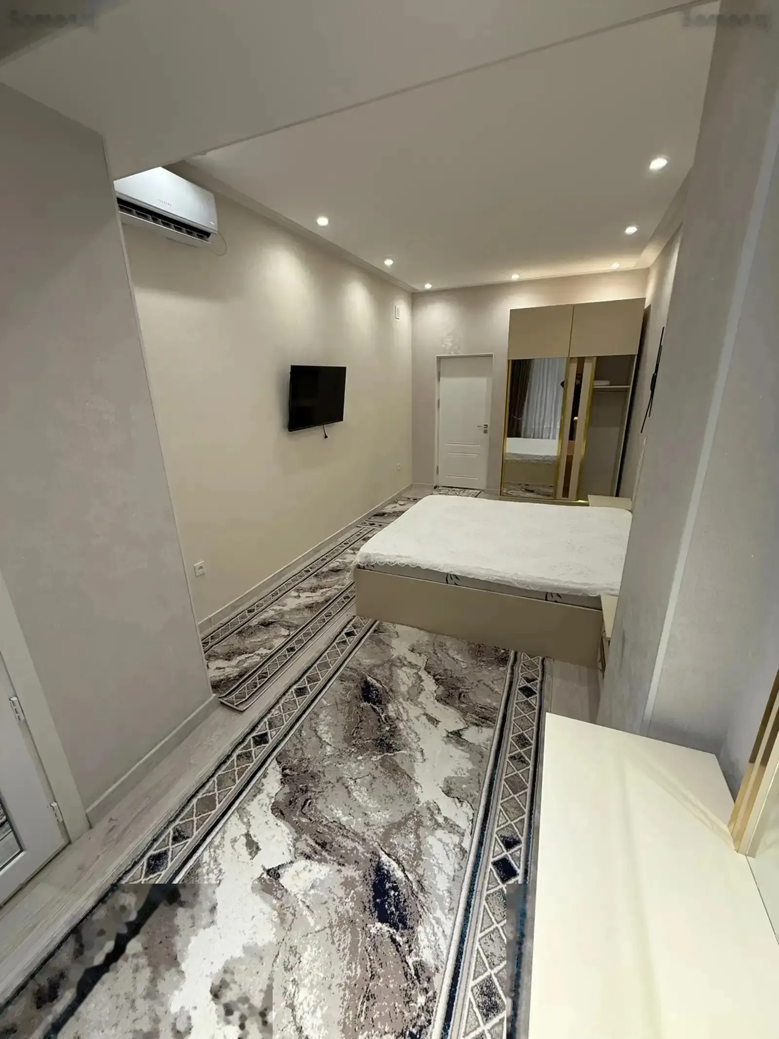 2-комн. квартира, 12 этаж, 86м², Шохмансур
