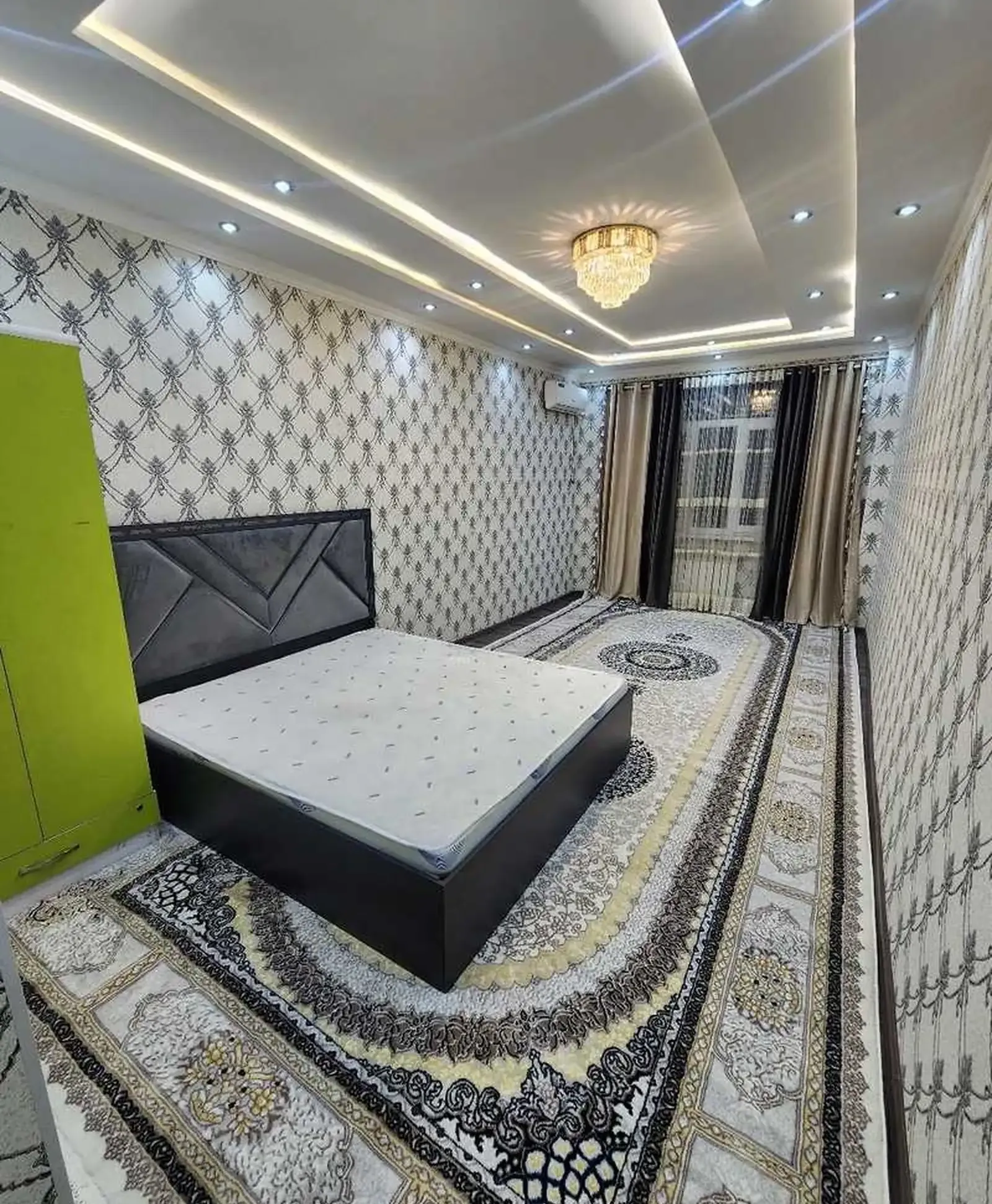 2-комн. квартира, 14 этаж, 55м², Фирдавси