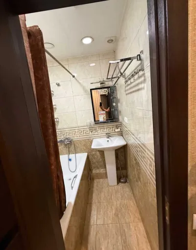 4-комн. квартира, 2 этаж, 80м², Сино