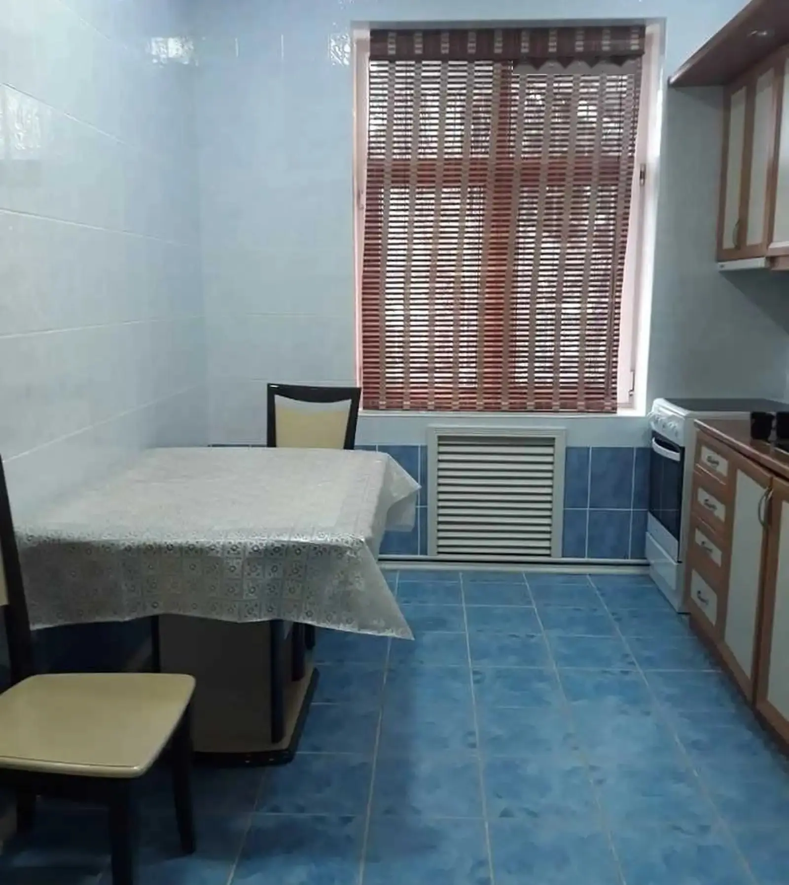 2-комн. квартира, 2 этаж, 70м², И.Сомони