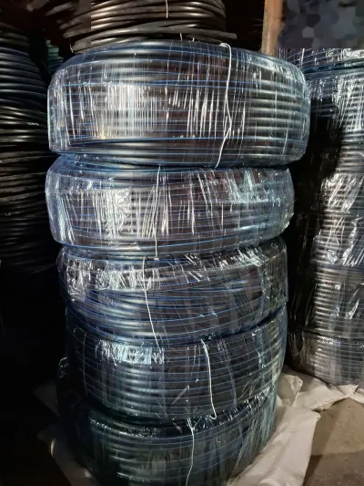 Қубурҳои полиэтилени D25мм.