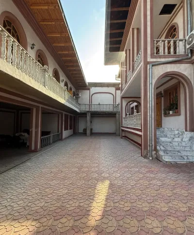 2-этажный, 9 комнатный дом, 350 м², Сизо, Музей М. Турсунзода