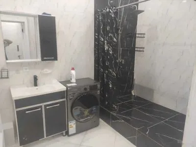 3-комн. квартира, 12 этаж, 100м², дехлави назди ширкати вавилон Т