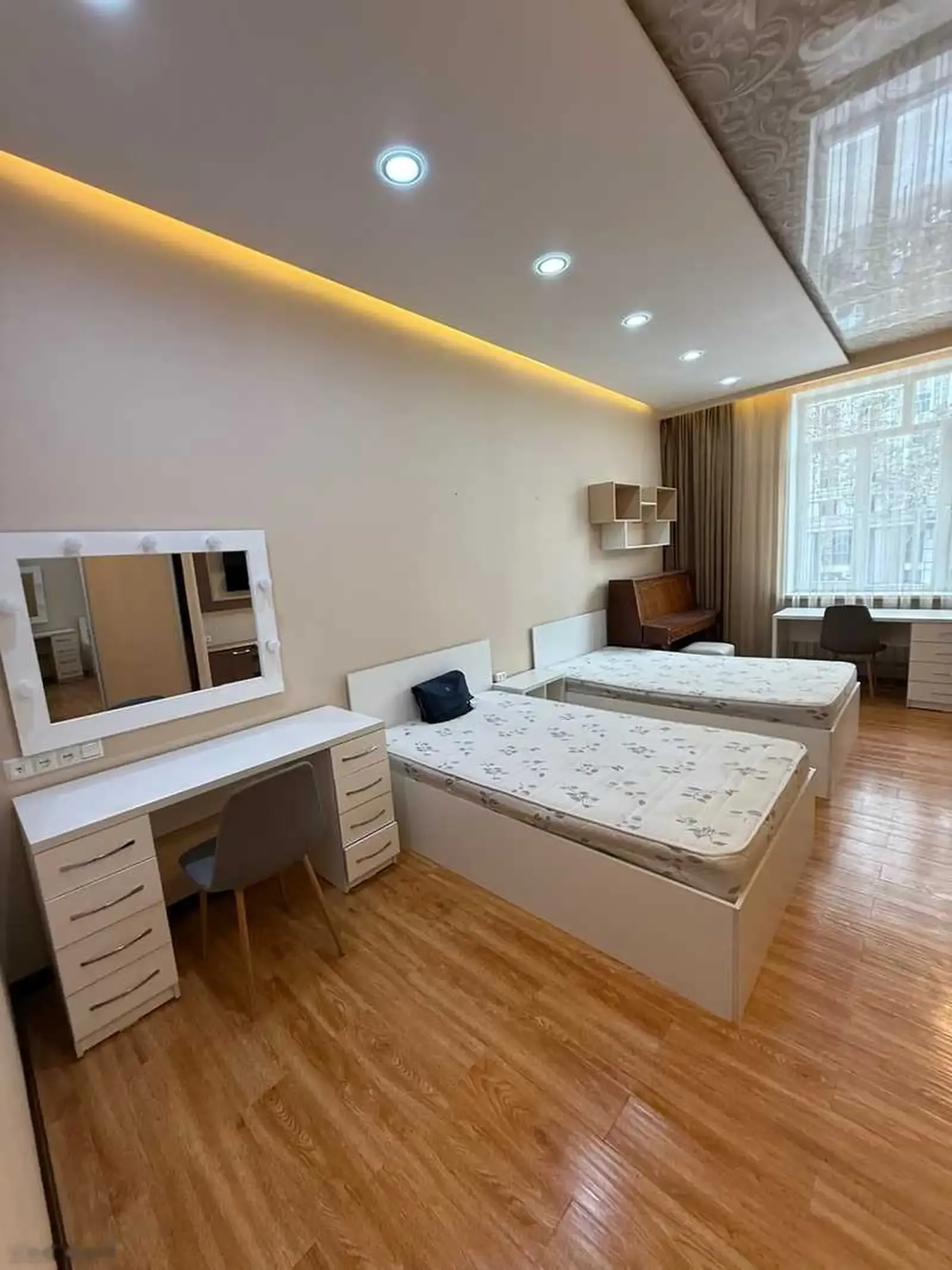 4-комн. квартира, 3 этаж, 140м², Шоҳмансур, Садбарг, Вайкики