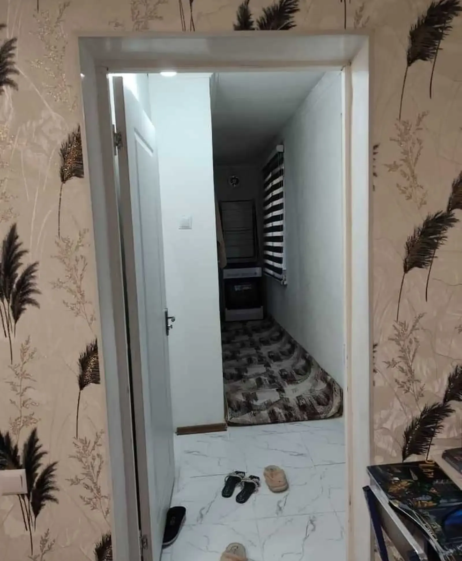 1-комн. квартира, 1 этаж, 5 м², ёкут 2000