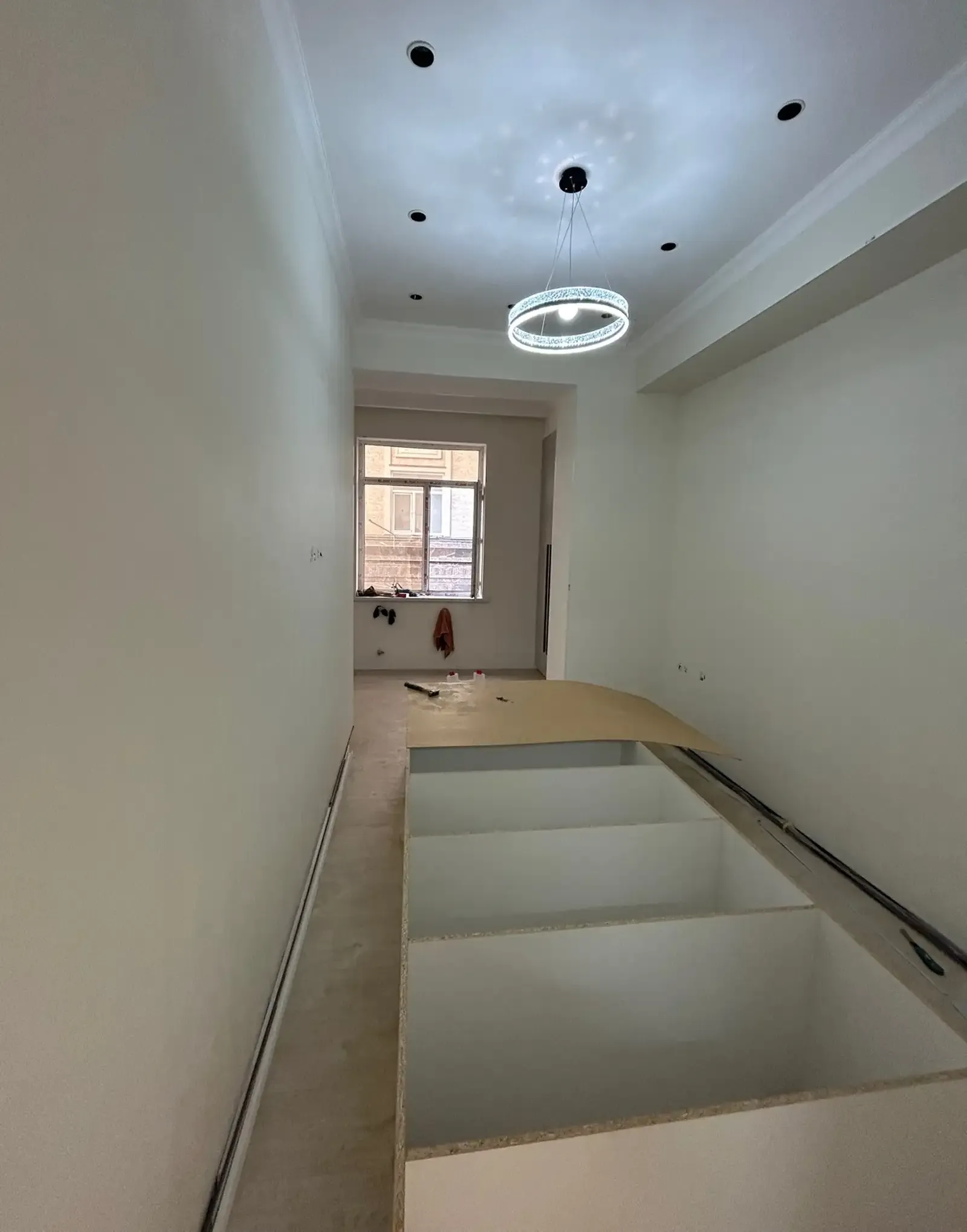 3-комн. квартира, 2 этаж, 108 м², Сино 82 мкр