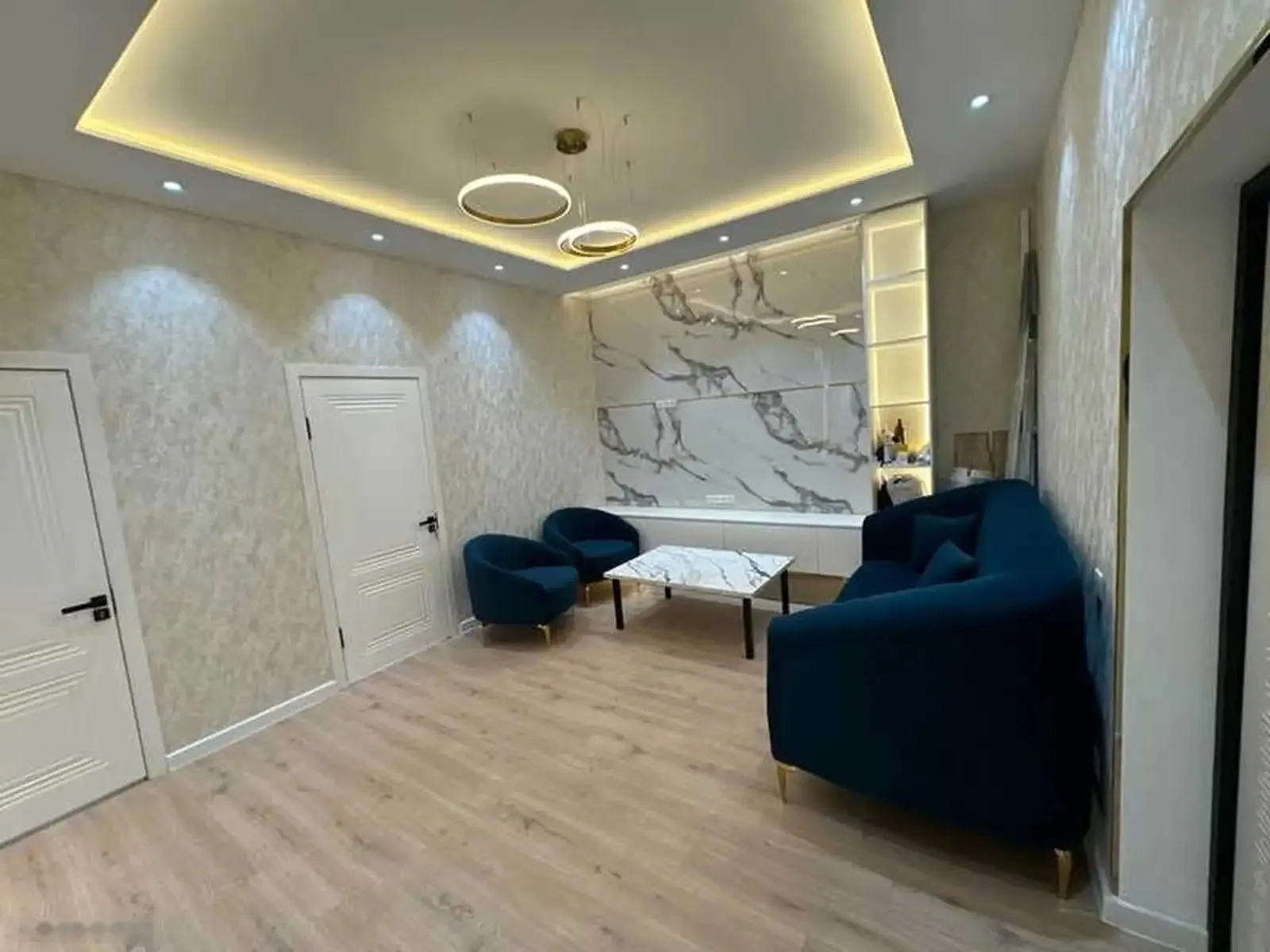 3-комн. квартира, 14 этаж, 115м², ОВИР