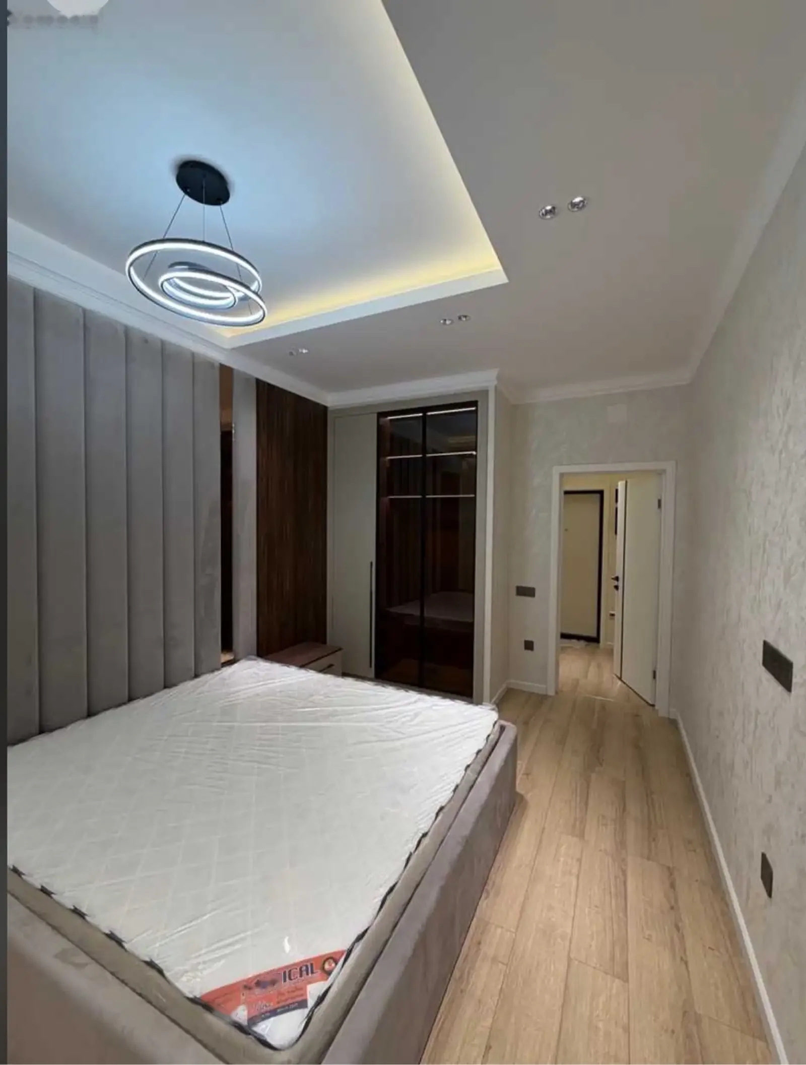2-комн. квартира, 12 этаж, 76м², И.Сомони