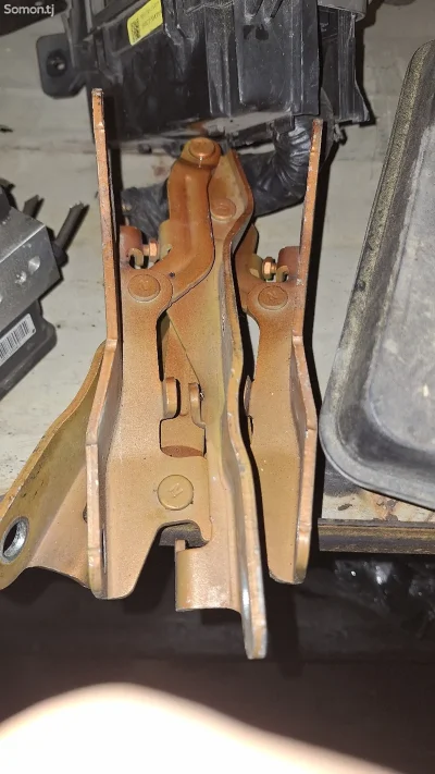 Петли капот Hyundai