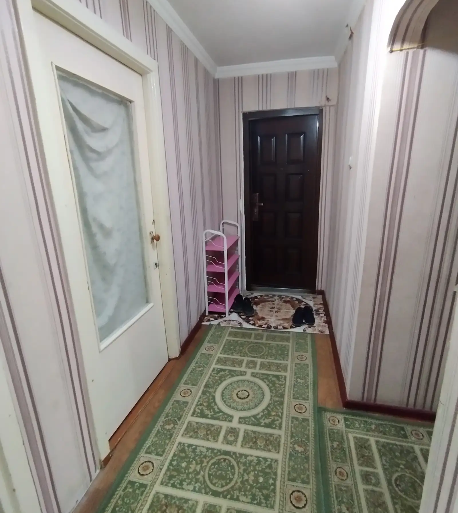2-комн. квартира, 4 этаж, 65м², 102 мкр, ру ба руи Роддоми