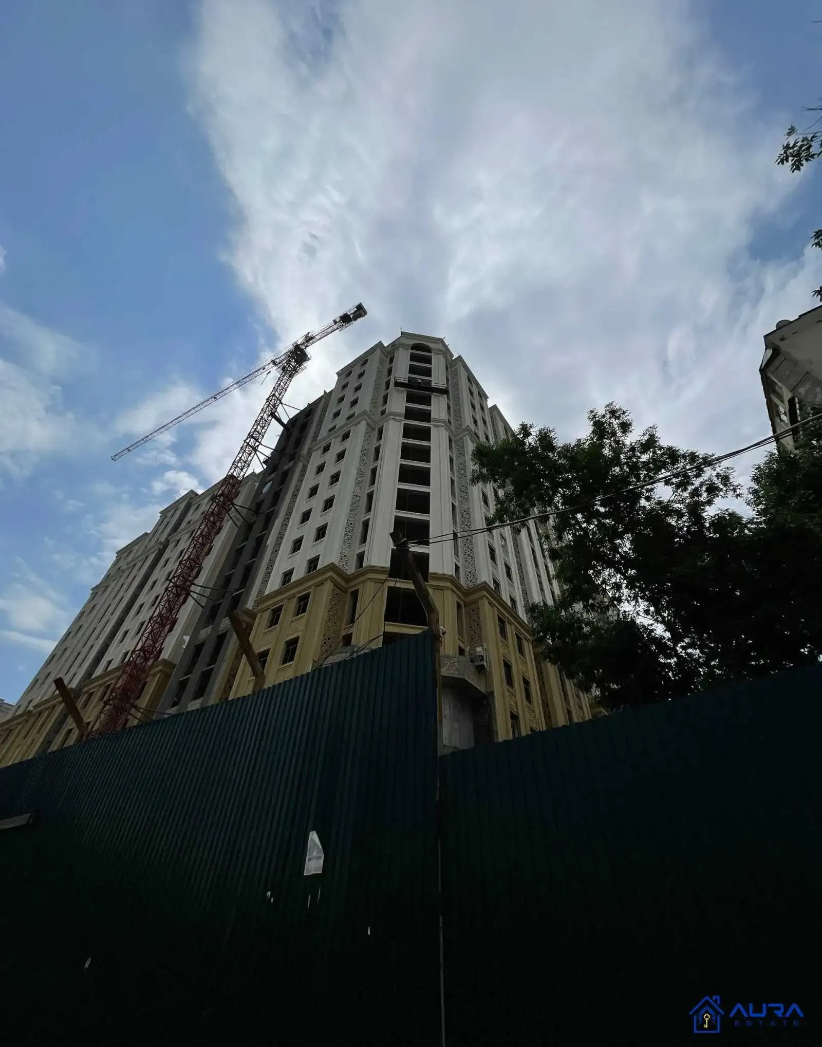 2-комн. квартира, 3 этаж, 77 м², Сино