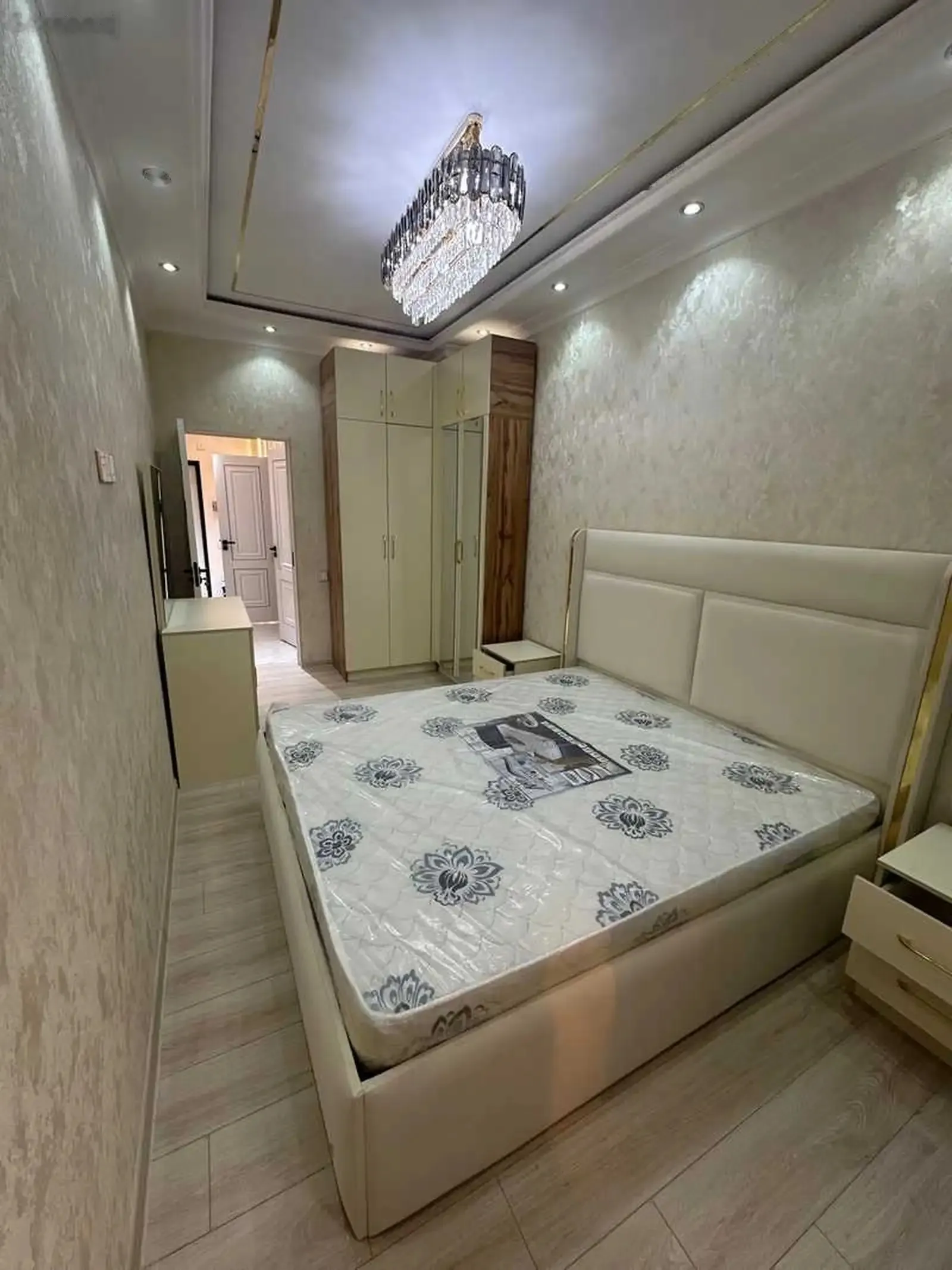 2-комн. квартира, 2 этаж, 63м², н.Сино