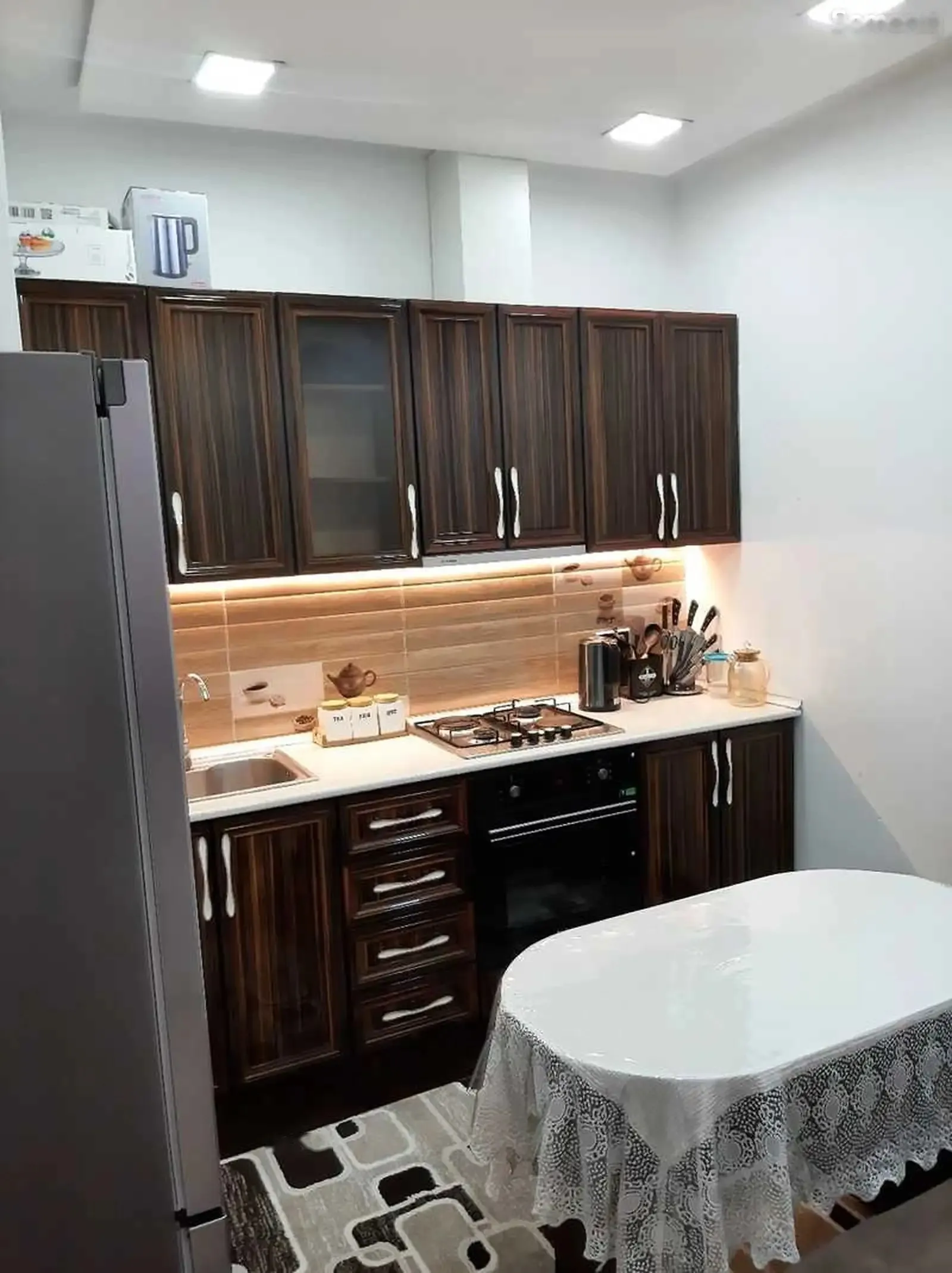 2-комн. квартира, 9 этаж, 60м², 82мкр