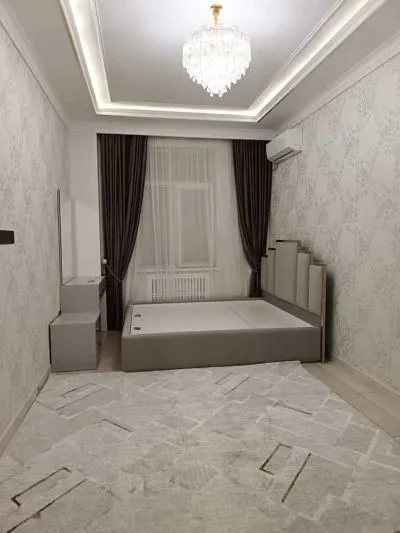 2-комн. квартира, 6 этаж, 81м², 82мкр