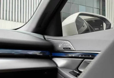BMW 5 series, 2025