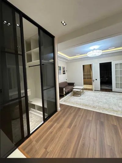 2-комн. квартира, 10 этаж, 63м², сомони