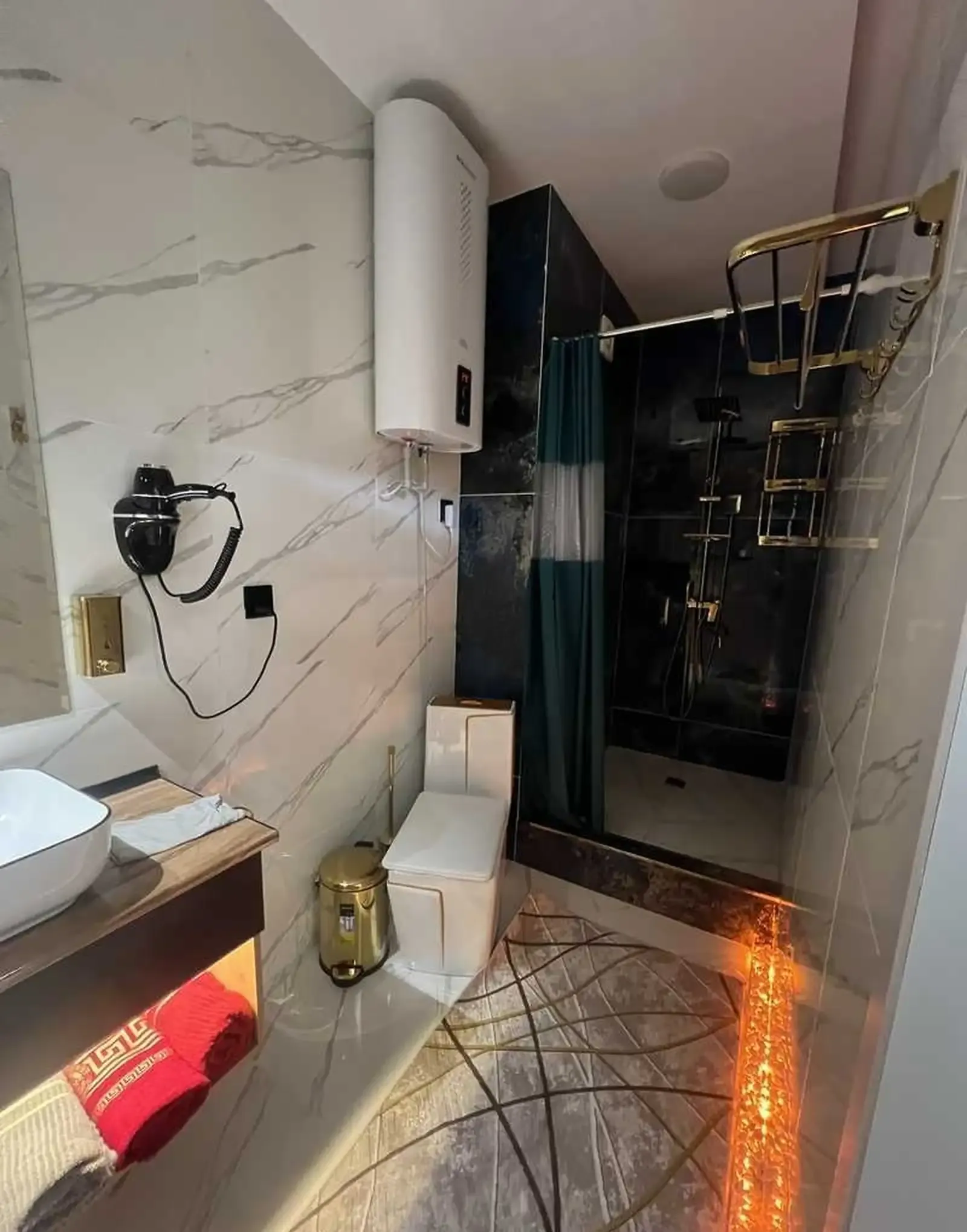 2-комн. квартира, 9 этаж, 85м², СКОРИЙ ГУЛЯ ГОЛД