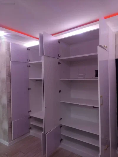 Шифоньер — миниатюра 2