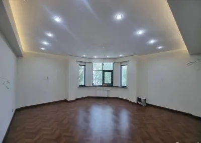 3-комн. квартира, 10 этаж, 132м², сомони