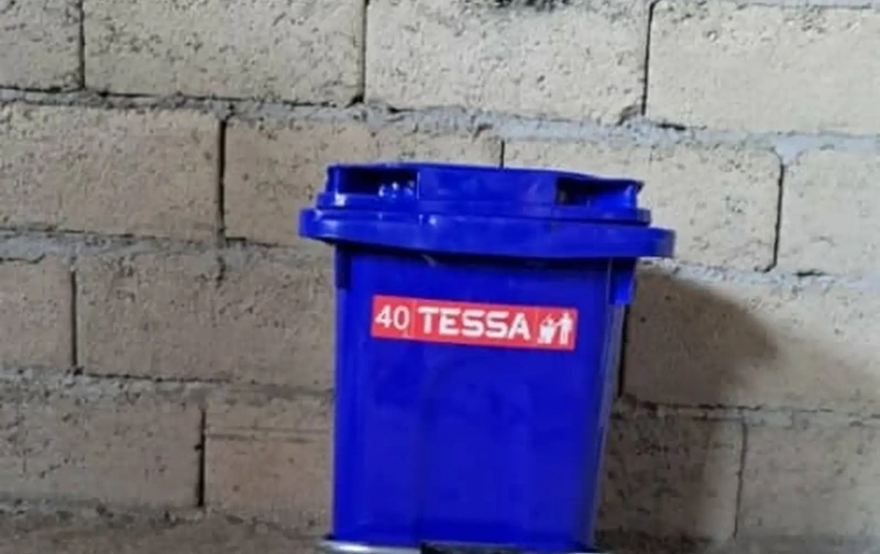 Мусорный бак Tessa 40л