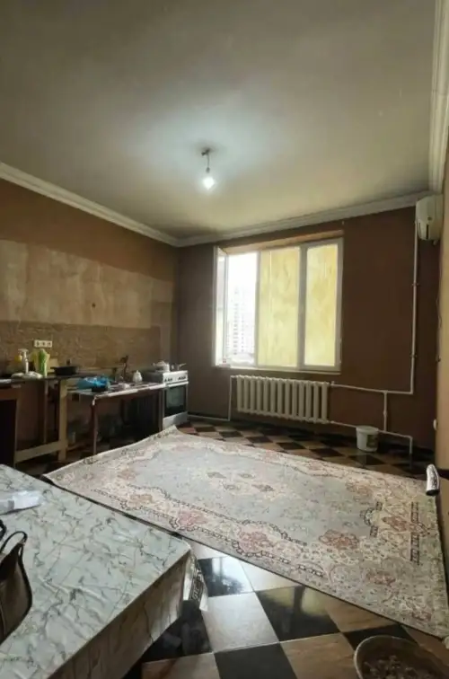 2-комн. квартира, 5 этаж, 82 м², Шохмансур