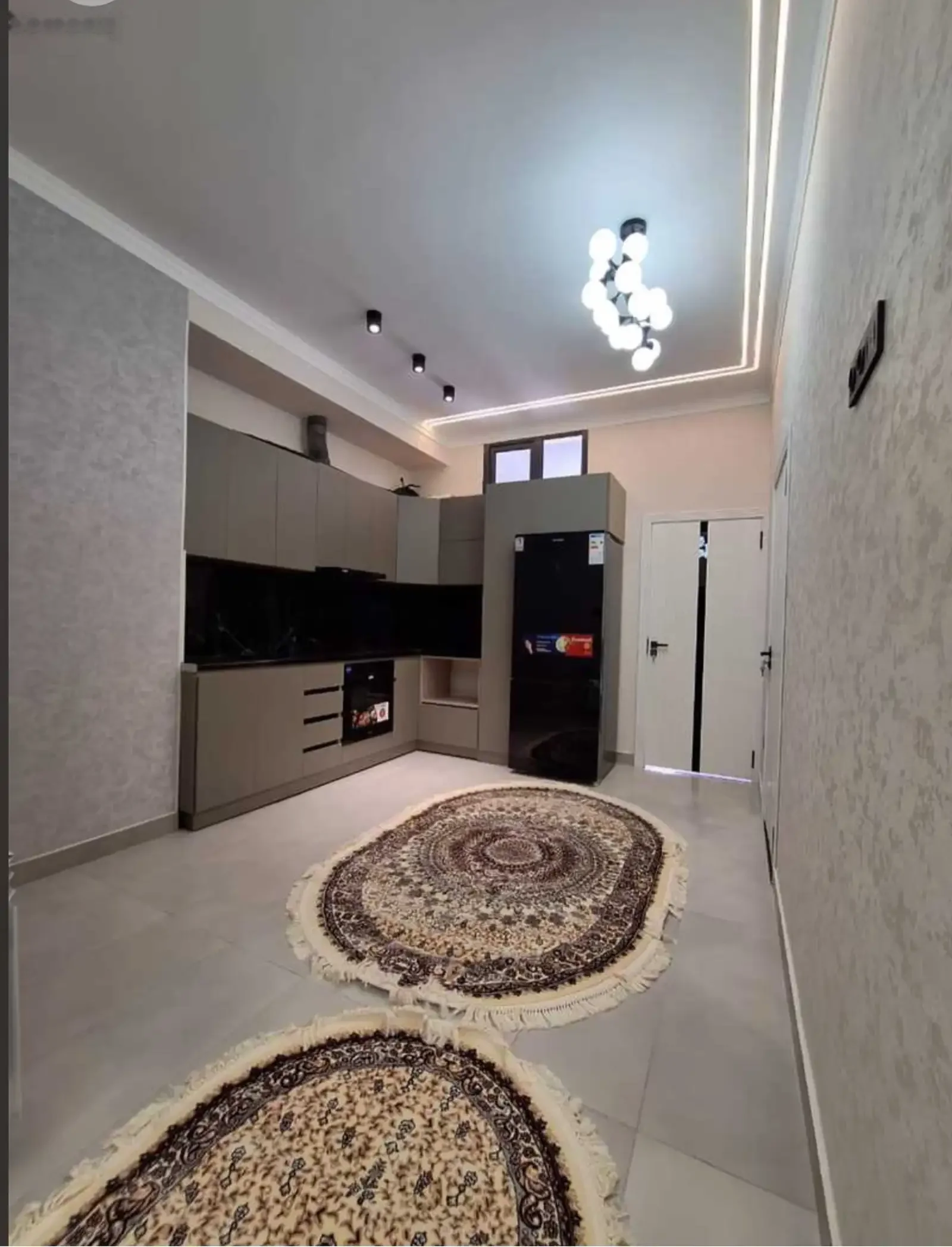 2-комн. квартира, 12 этаж, 73м², Овир