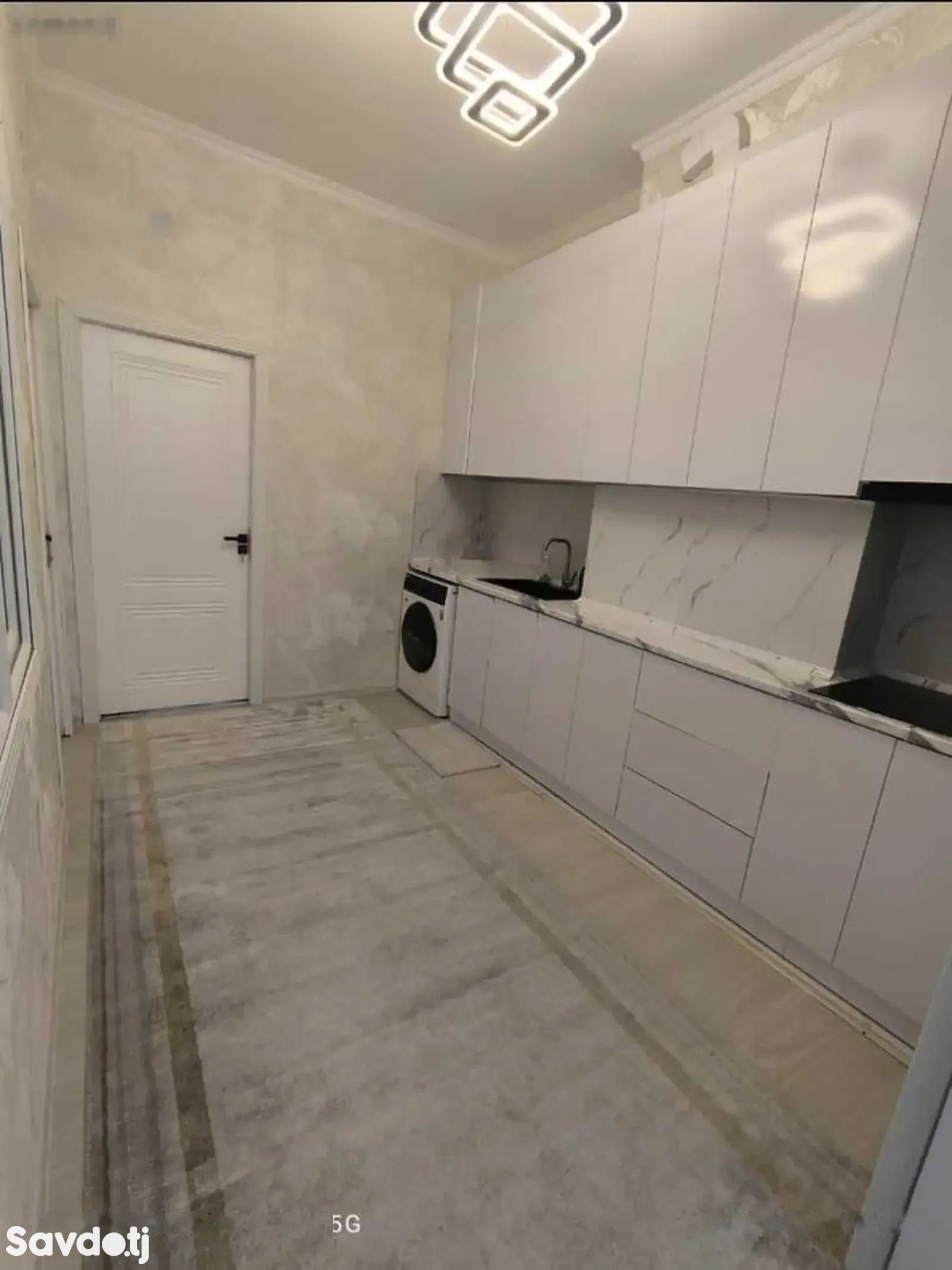 3-комн. квартира, 13 этаж, 67м², Славянский