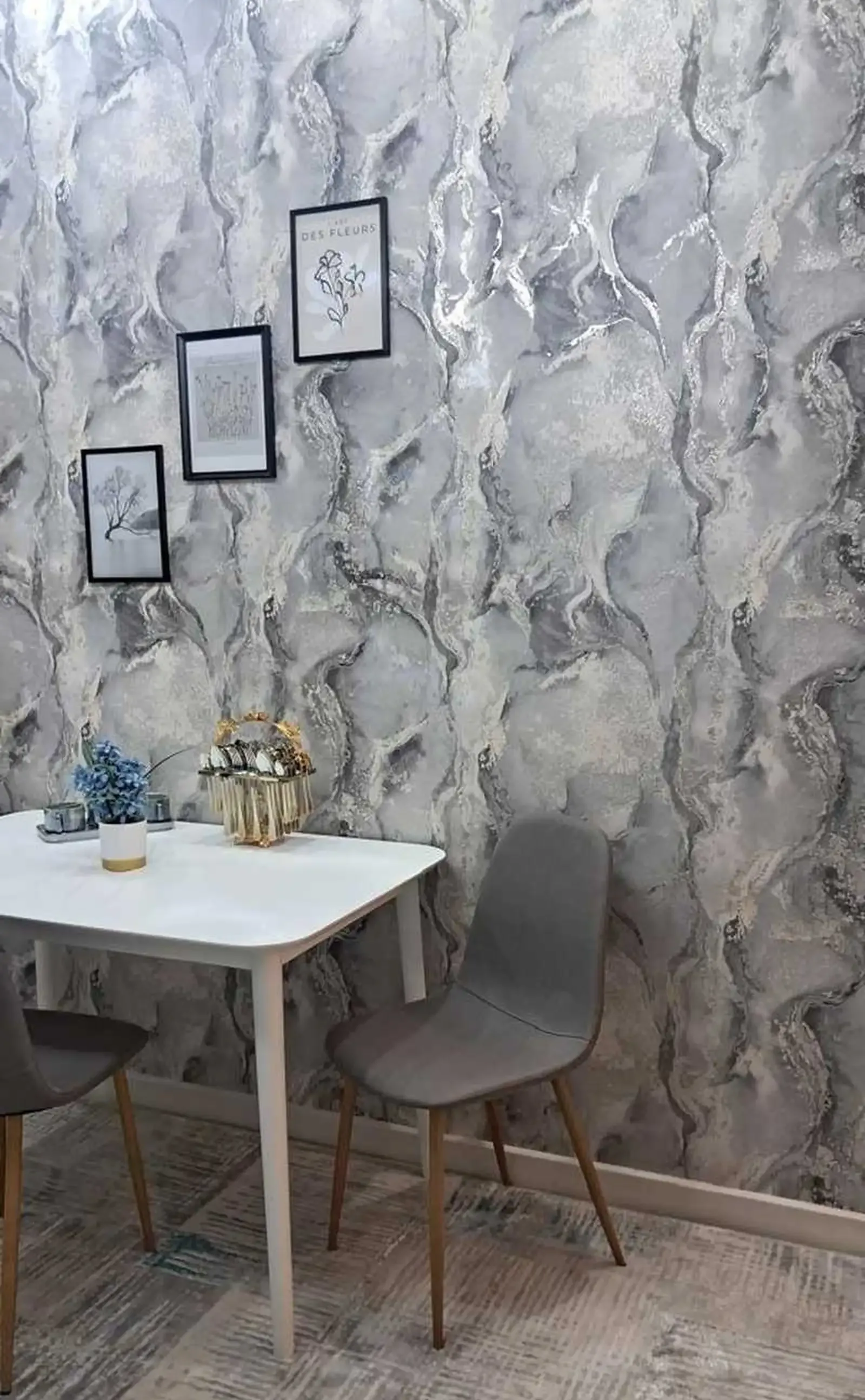 2-комн. квартира, 7 этаж, 70м², 82мкр Дарпаси маркази савдои "Лесная Сказка" ҷойгир аст ва имконоти он рӯ ба рӯи маркази савдои "Пайкар".