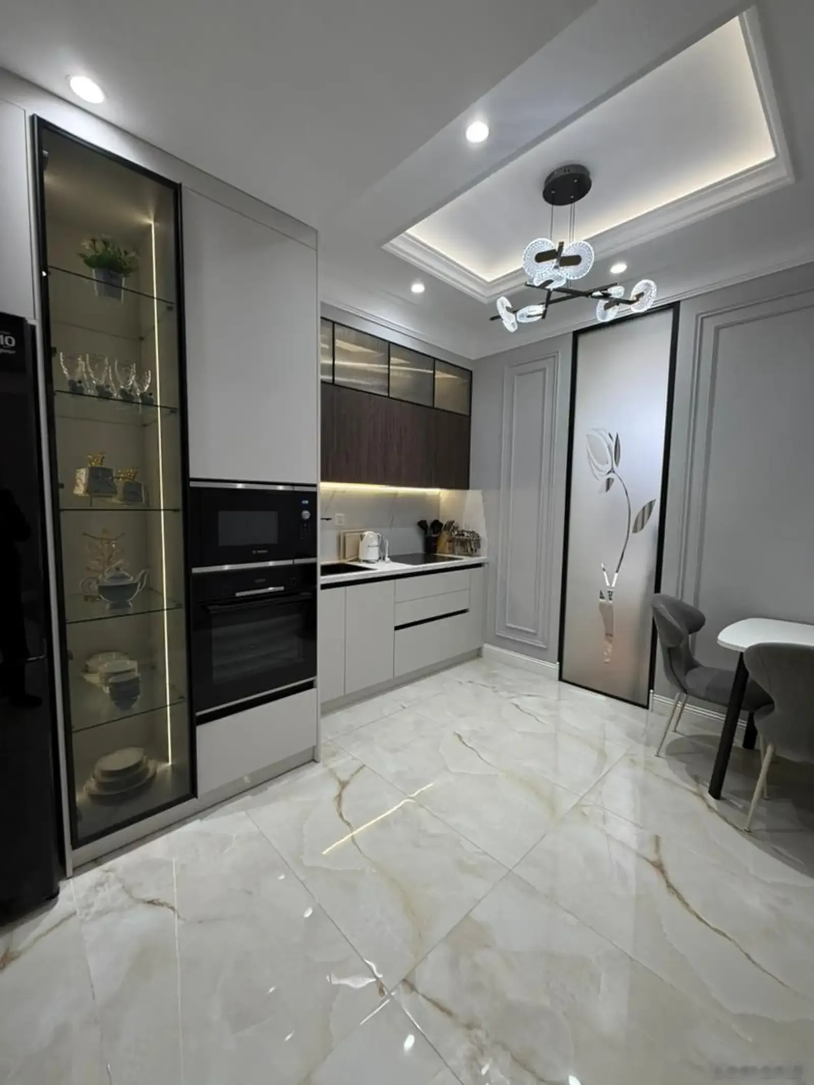 2-комн. квартира, 6 этаж, 92м², Сафо, белый городок