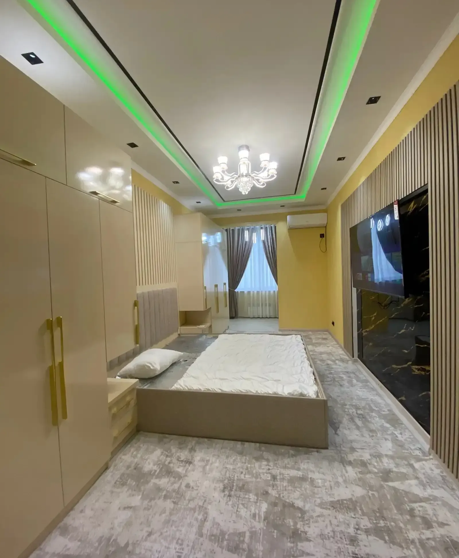 2-комн. квартира, 10 этаж, 80м², 112 МКР ПАЙКАР