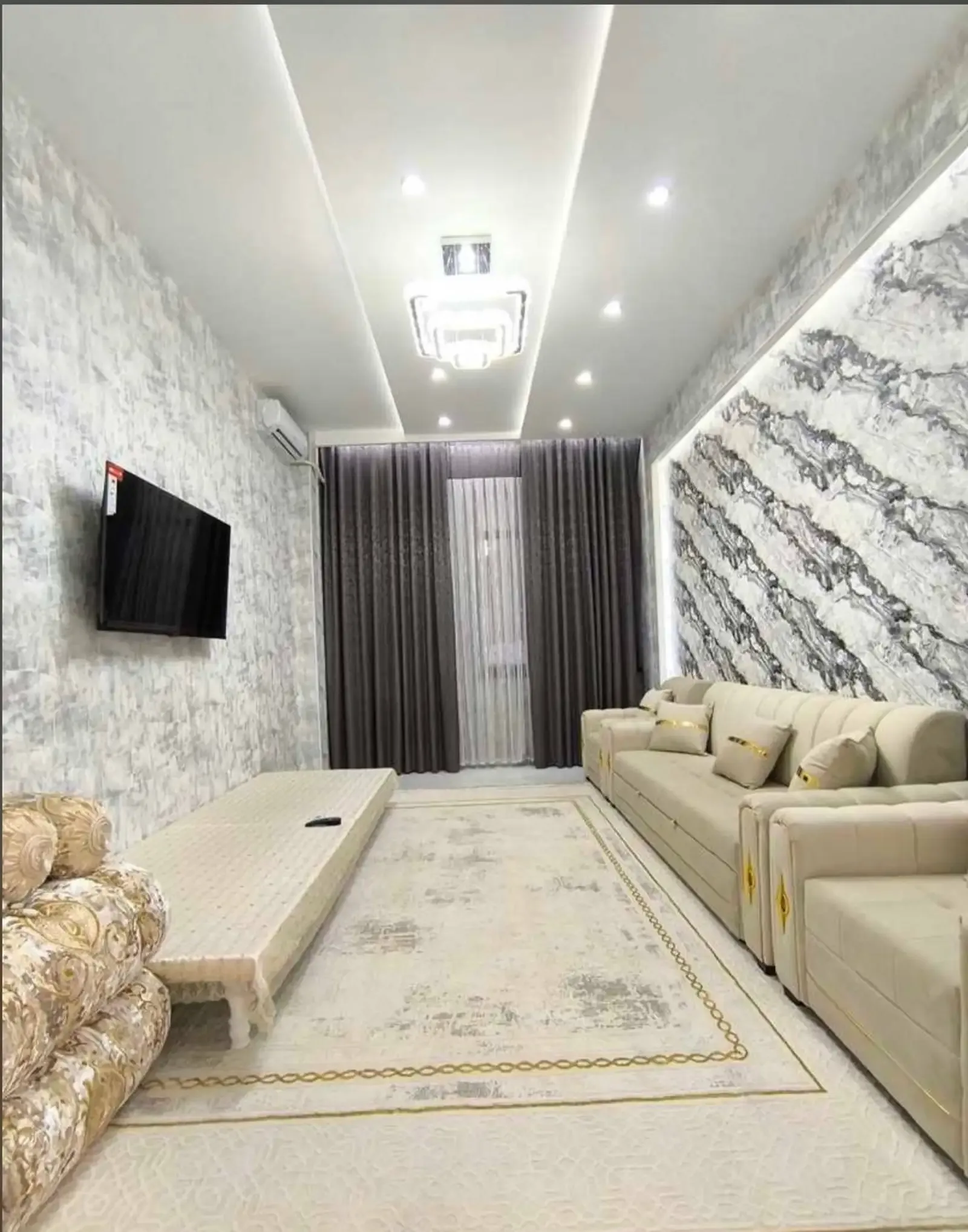 3-комн. квартира, 2 этаж, 134 м², И.Сомони - Спартак, Мойкаи Малика