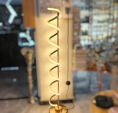 Светодиодный LED напольный торшер спиралевидной формы