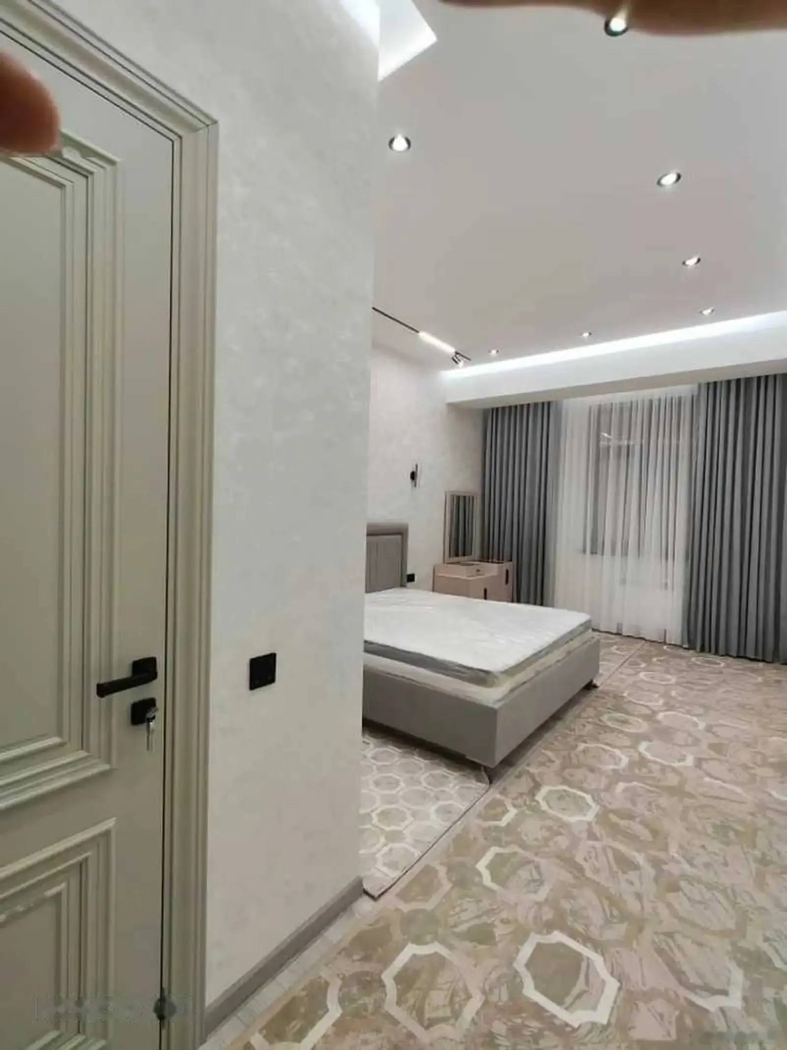 2-комн. квартира, 7 этаж, 75м²,  ТЦ Ашан