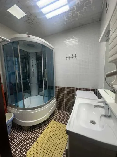 2-комн. квартира, 5 этаж, 140м², шохмансур