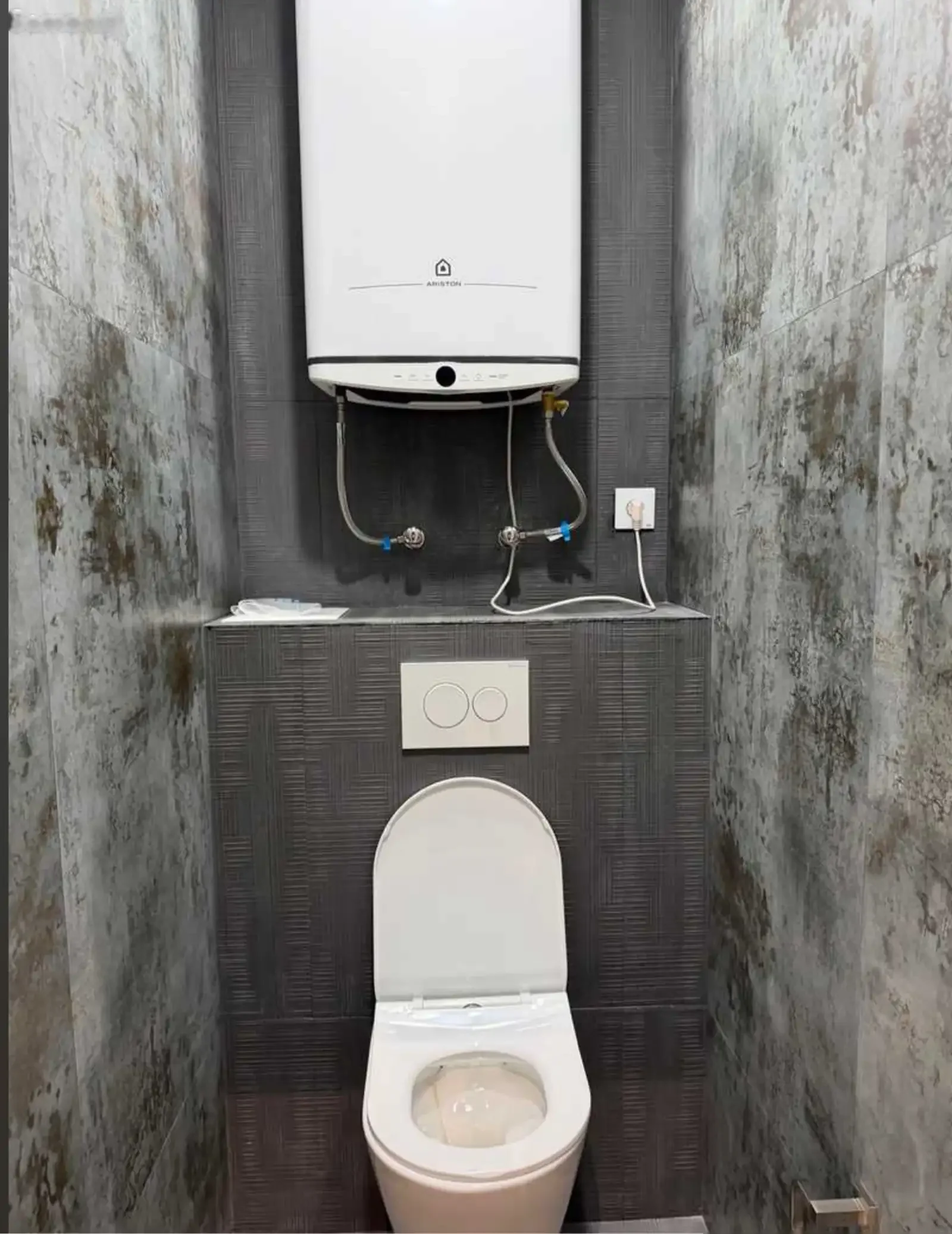 2-комн. квартира, 15 этаж, 64м², бурак