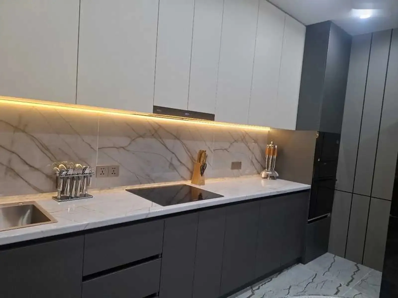 2-комн. квартира, 2 этаж, 80м², И.Сомони (Овир )