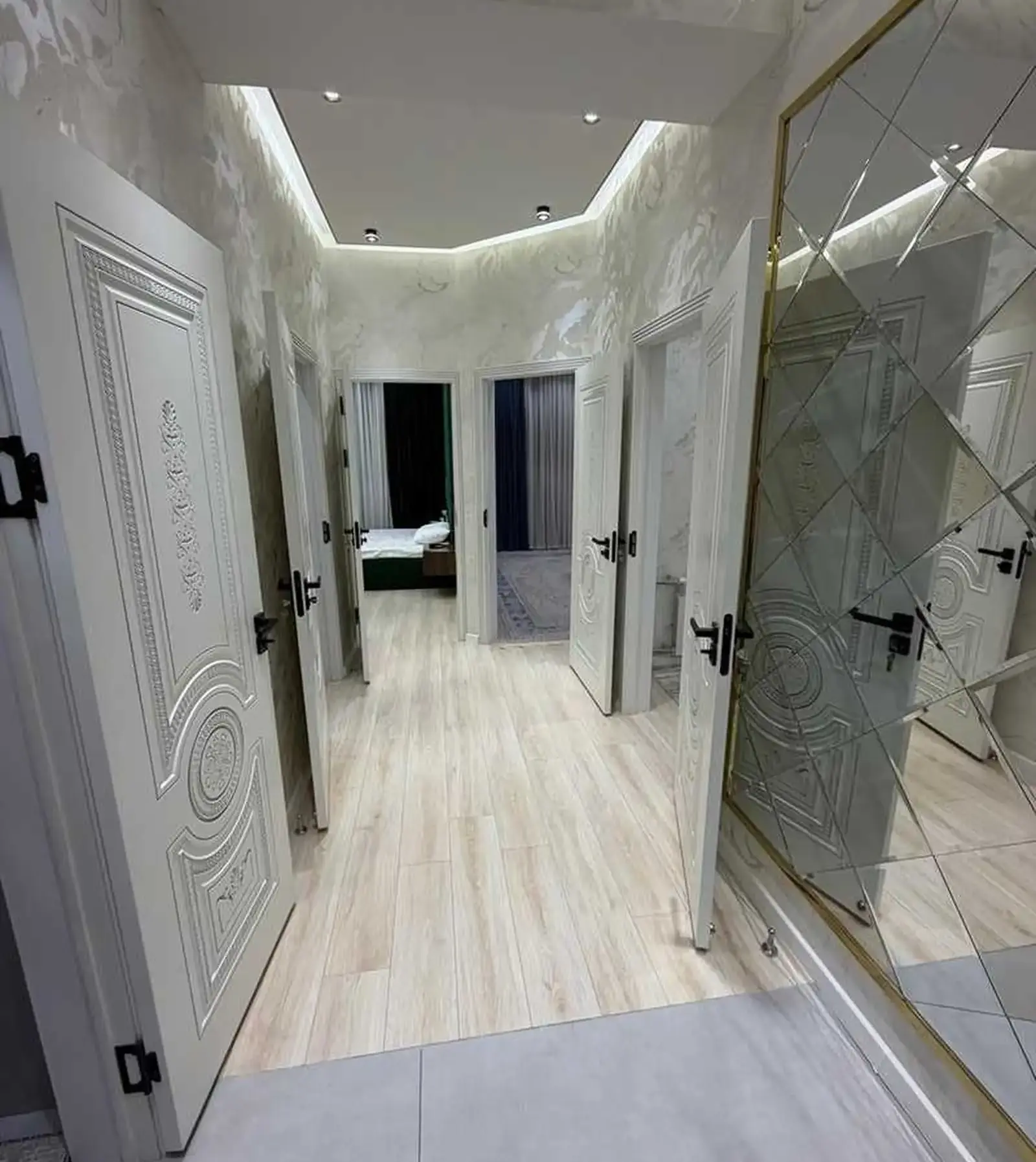 3-к квартира, 3 этаж, 69 м², 91мкр