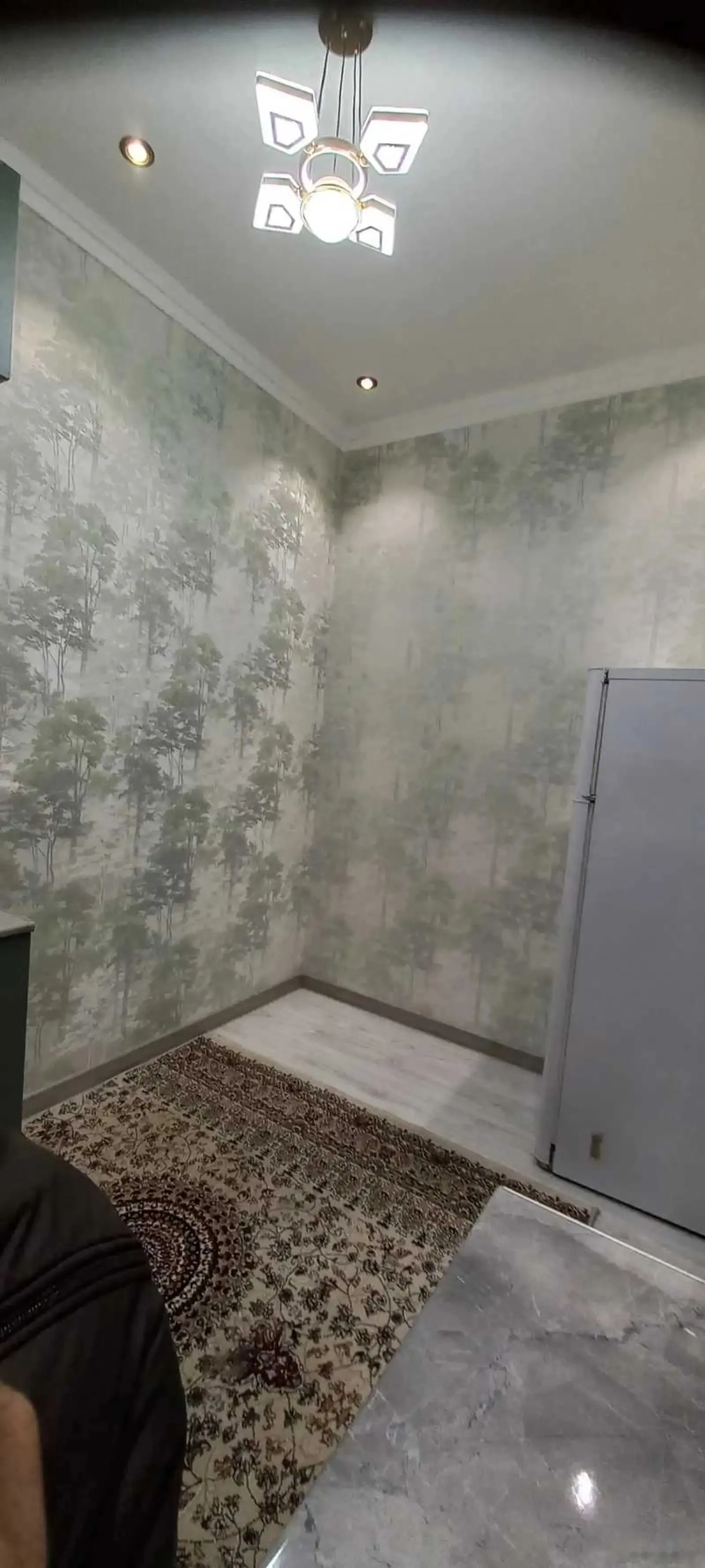 2-комн. квартира, 5 этаж, 65м², Цирк, пеши садик