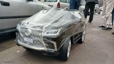 Детский электромобиль