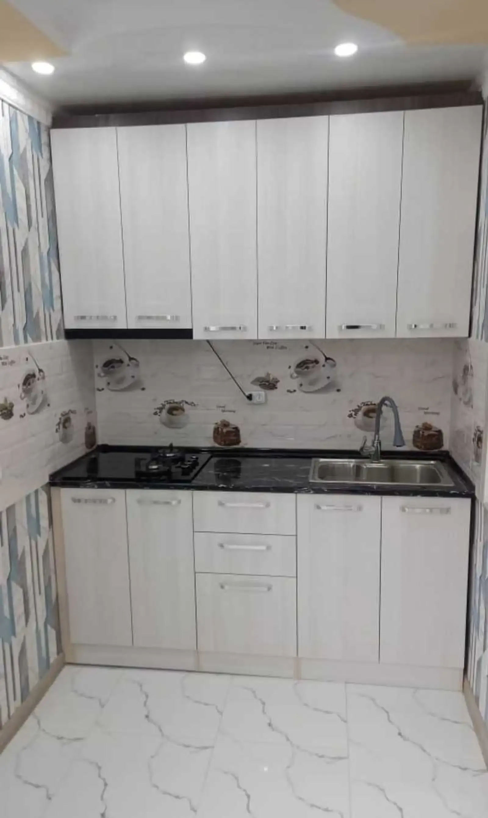 2-комн. квартира, 3 этаж, 60м², Фирдавси, 64 мкр, пеши масчит такси Кабодиён
