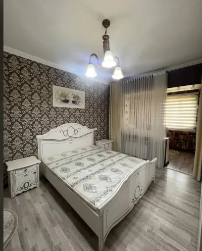 2-комн. квартира, 4 этаж, 60м², сино
