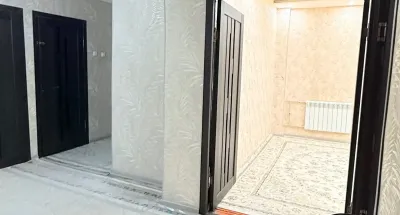 3-комн. квартира, 2 этаж, 65м², 84мкр, Ресторан «Тайга»