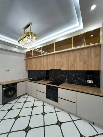 4-комн. квартира, 3 этаж, 130м², Сино, 102 мкр
