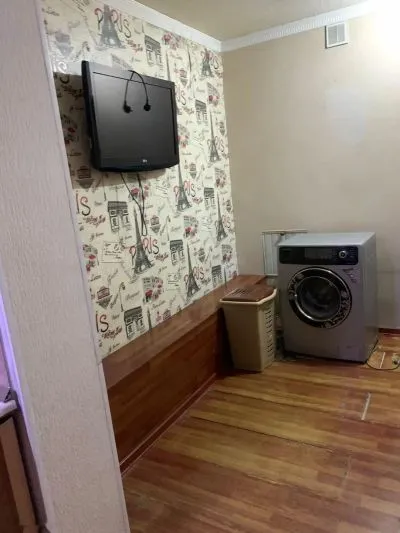 2-комн. квартира, 2 этаж, 60м², аэропорт
