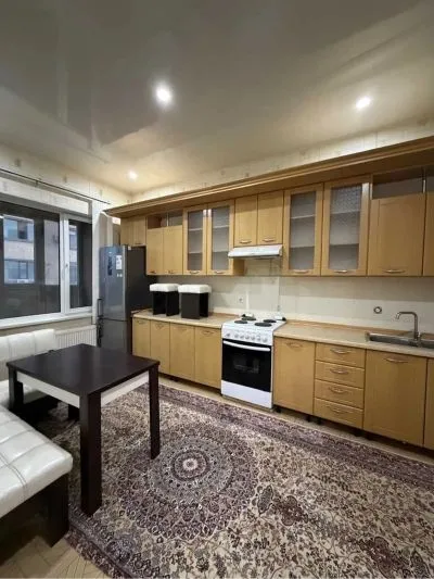 3-комн. квартира, 5 этаж, 120м², Сино, 84 мкр